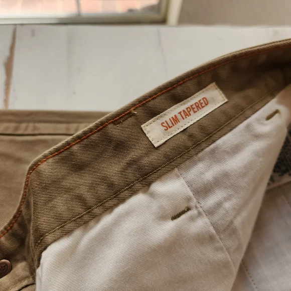 Dockers Alpha Slim Tapered Khakis Men's 38x32 - Picture 3 of 8